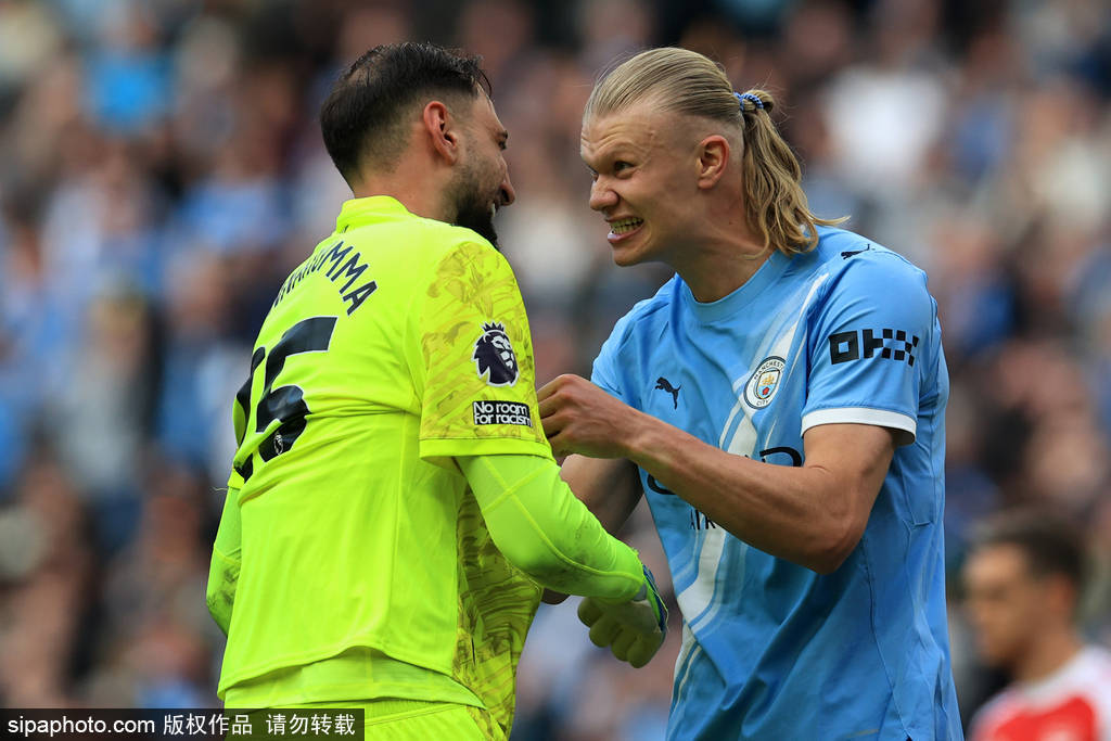 英超-哈兰德破门多纳鲁马送礼 曼城2-1阿森纳距对手3分